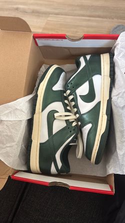 Green dunks