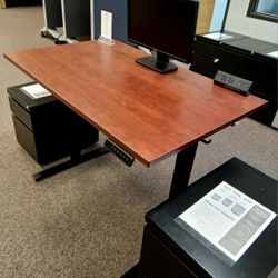 Standing Desk - Electronic Adjustable Desk