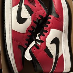 Air Jordan 1 mid Red