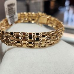 14kt Bracelet 
