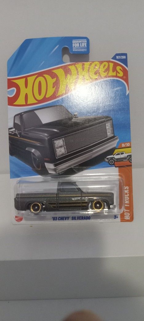 Hot Wheels π₯ πΆ 83 Chevy Silverado