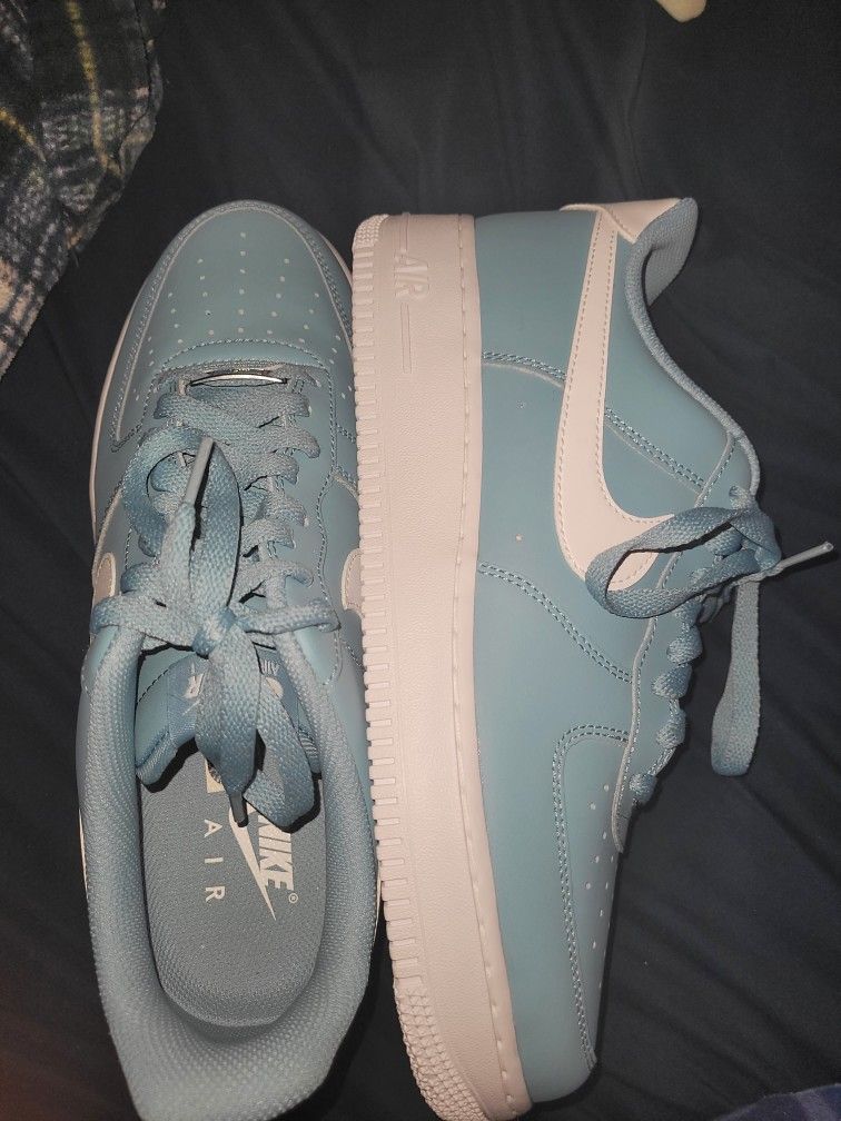 Nike Air Force 1