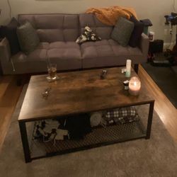 Coffee Table - Rustic brown - 42x24x18”