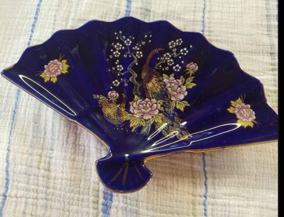 Japan porcelain decorative fan dish for candy or trinkets cobalt blue with golden peacock and flower design with gold trim and accents 7 1/4 inch. A53