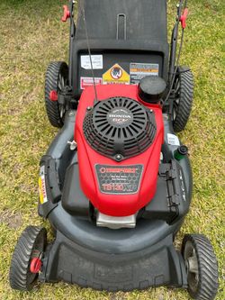 Lawnmower Troy-Bilt motor Honda