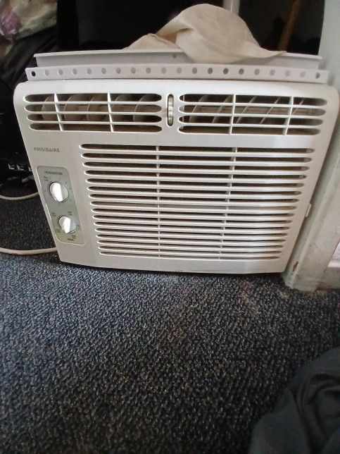 Window Ac