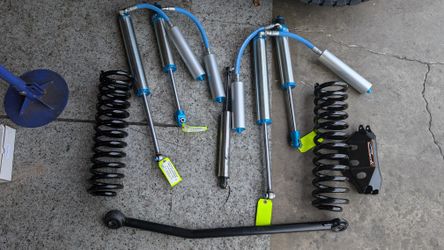 Carli Pintop Leveling System For Ford F-250📣