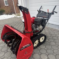 Honda HS 1132 Snowblower