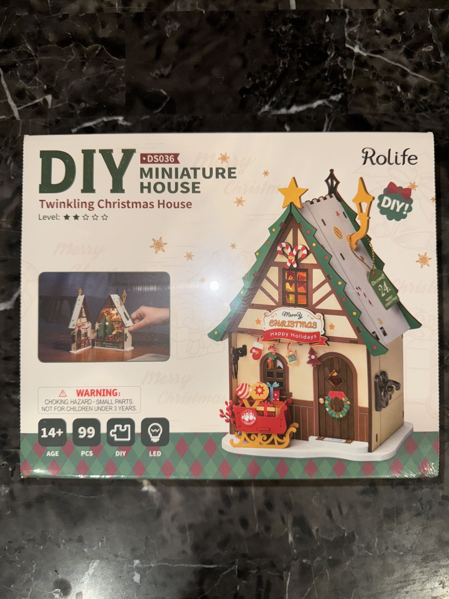 Rolife® Twinkling Christmas DIY Miniature House 