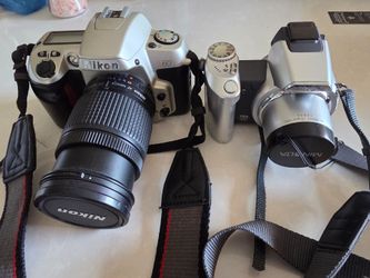 NIKON N60 & MINOLYA DIMAGE Z1
