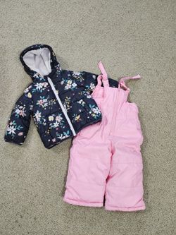 Snow clothes size 18 months baby girl snow bib pants and snow coat in excellent condition by Carter's