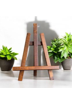 Farm House Small Rich Warm & Rustic Wooden Tabletop Display Easel