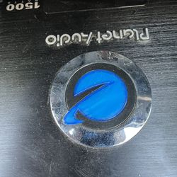 Planet Audio 1500 Watt Amp And A 10inch Kicker Sub