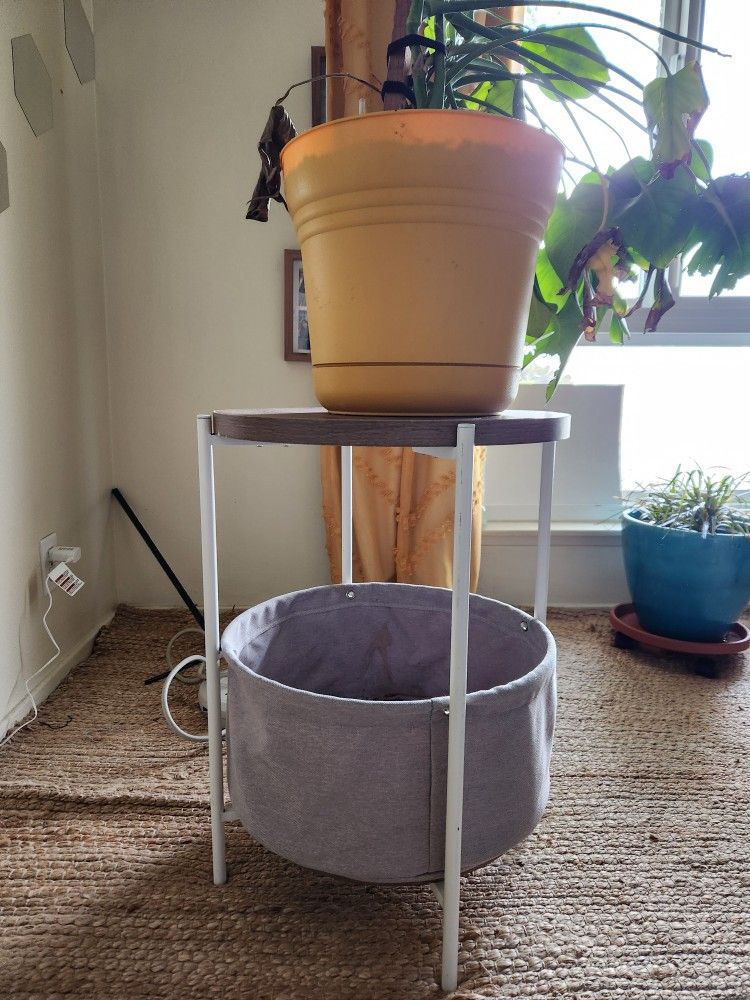 Round Corner Table With Storage Bin