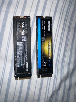 Samsung SSD 980  1TB / Inland Gen 4 NVMe SSD 2TB