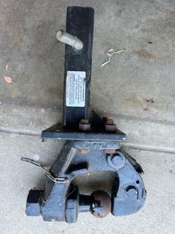 Heavy duty tow Hitch
