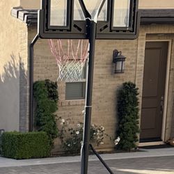 Outdoor Basketball Hoop