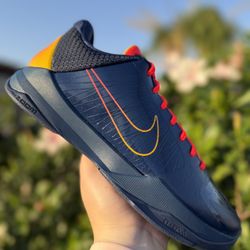 Nike Kobe 5 ‘Caitlin Clark’ Sizes 9.5, 10 & 11