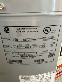 Hot water heater