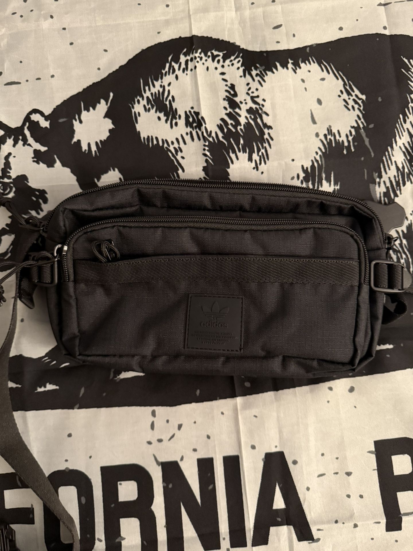 Adidas RECTANGLE 2.0 CROSSBODY BAG