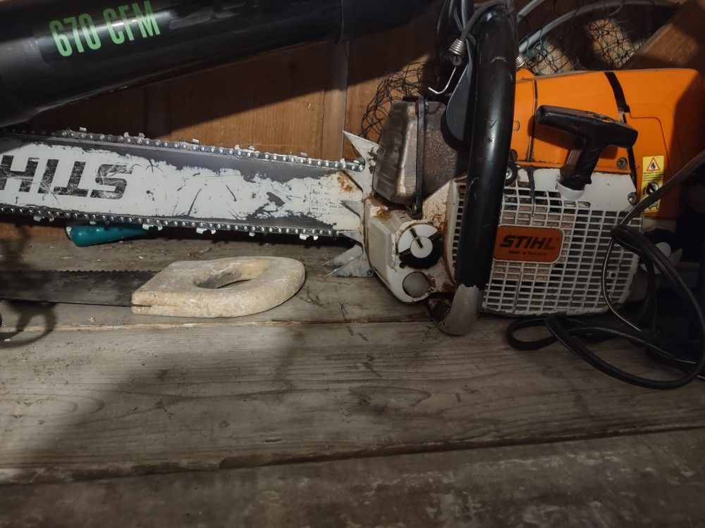 Stihl MS 440 Magnum Chainsaw