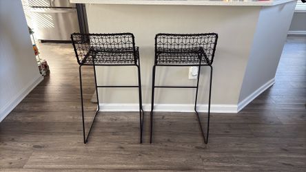 Barstools/ Chairs