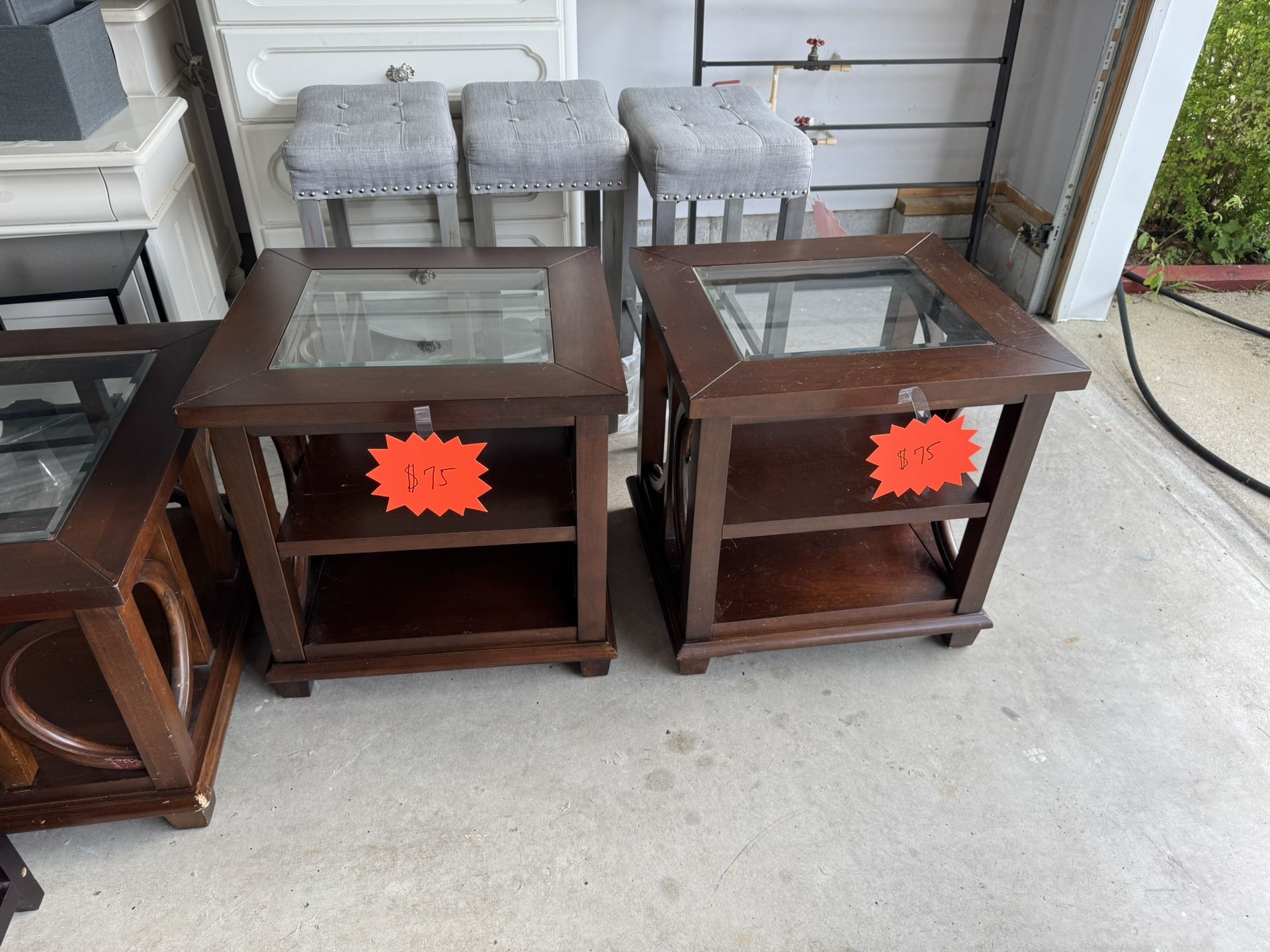 End Tables (set of 2)