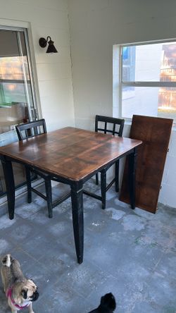 Kitchen/Dining Table With Matching Hutch