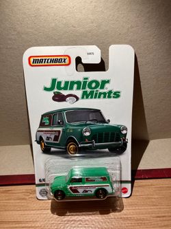 Matchbox / Austin Mini Van Junior Mints