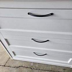 3 Drawer dresser