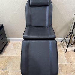 Tattoo Chair 