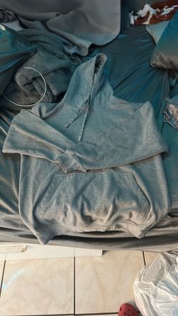 5$ Xl proclub hoodie lightly used