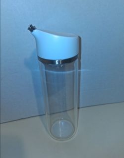 OXO 12 ounce glass precision pour olive oil dispenser bottle $5 FIRM