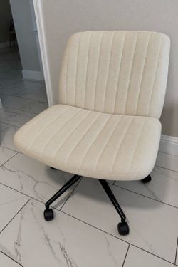 Criss Cross Chair