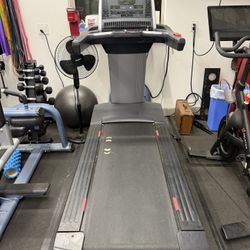 Freemotion T10.9 Reflex Treadmill - Commercial Grade -