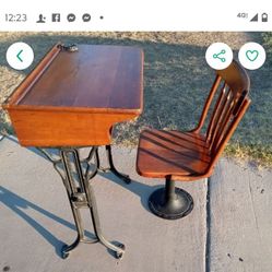 Chandler The Boston Adjustable  c. 1896 Oak &Cast Iron 