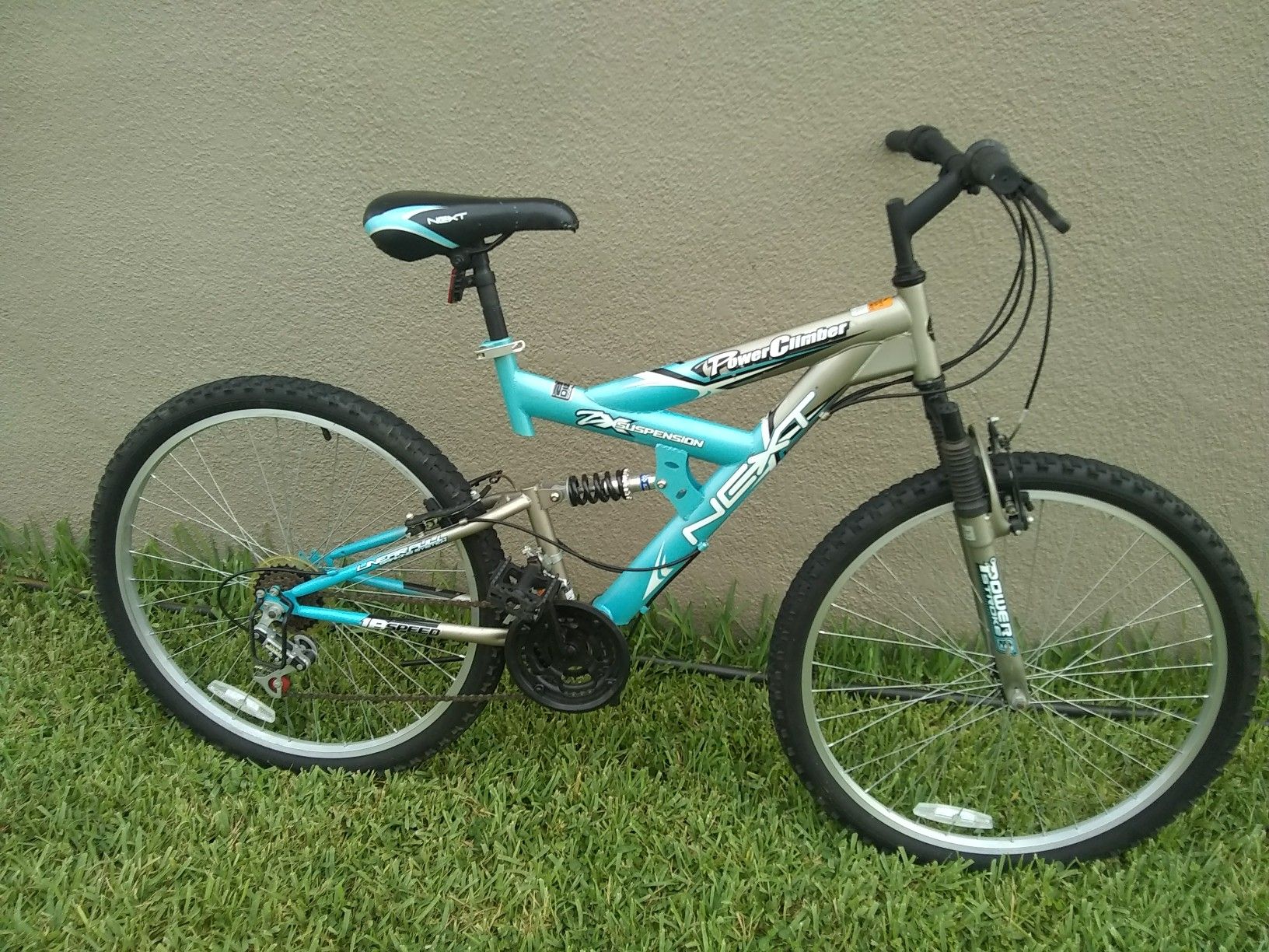 26" next mountain bike ( needs a pedal )