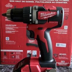 Milwaukee 18v 1/2 Drill/Driver