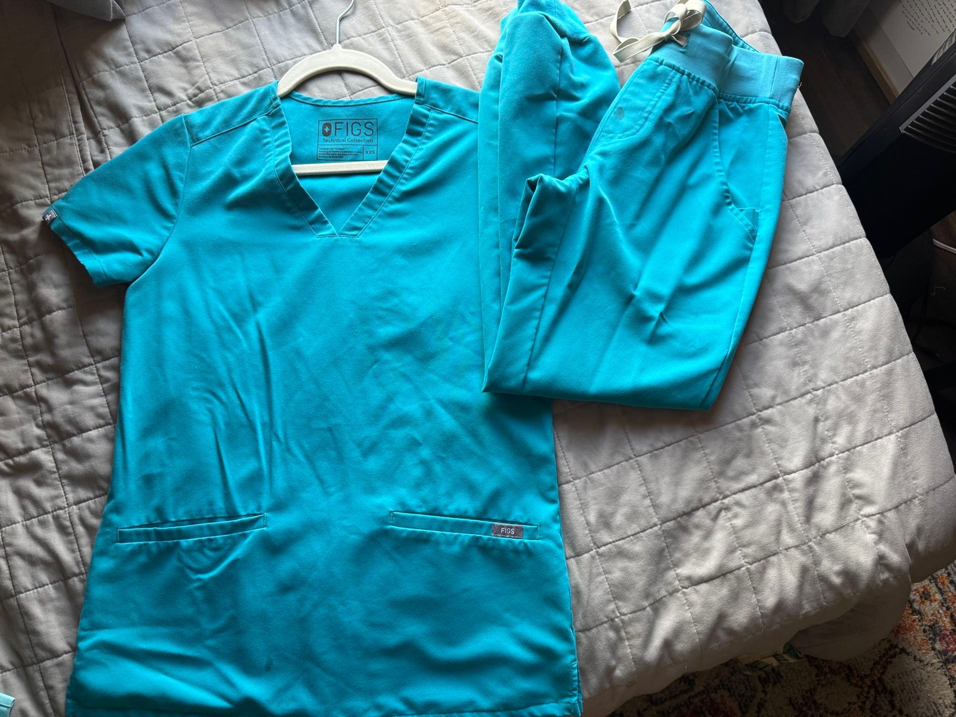 Figs Scrubs