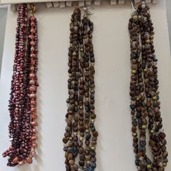 NATURAL BEADED NECKLACE EACH ONE