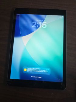 Apple iPad 9th Gen 64GB A2603 WIFI/CELLULAR  10.2 inch 8mp wide camers