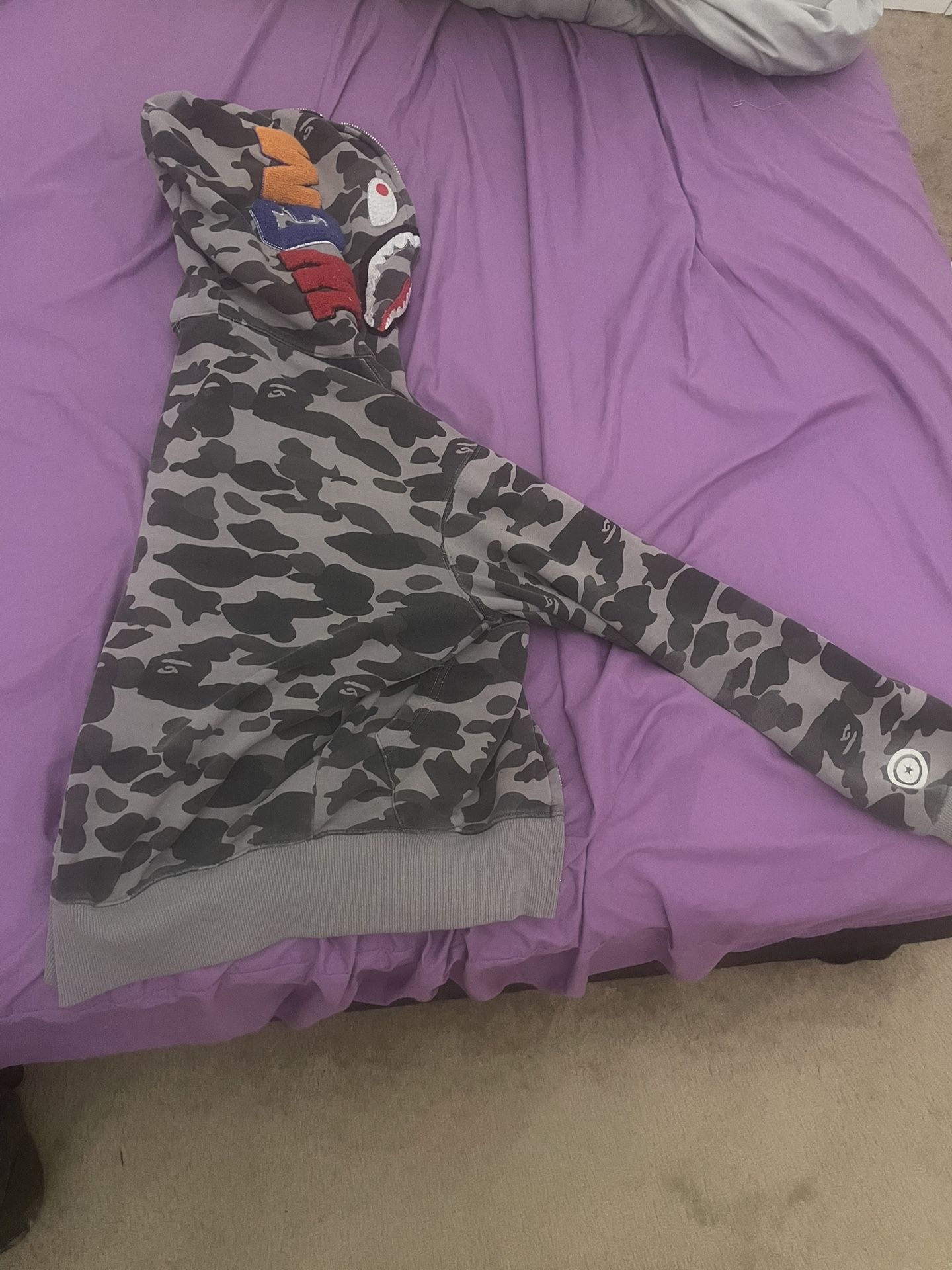 Gray Bape hoodie Size M