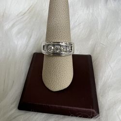 Men’s Gold Band Ring 