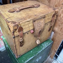 Vintage Antique Leather Chest Luggage Suitcase 