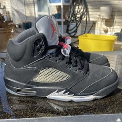 Jordan 5 Retro Black Metallic (2016)
