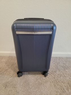 Samsonite carry on