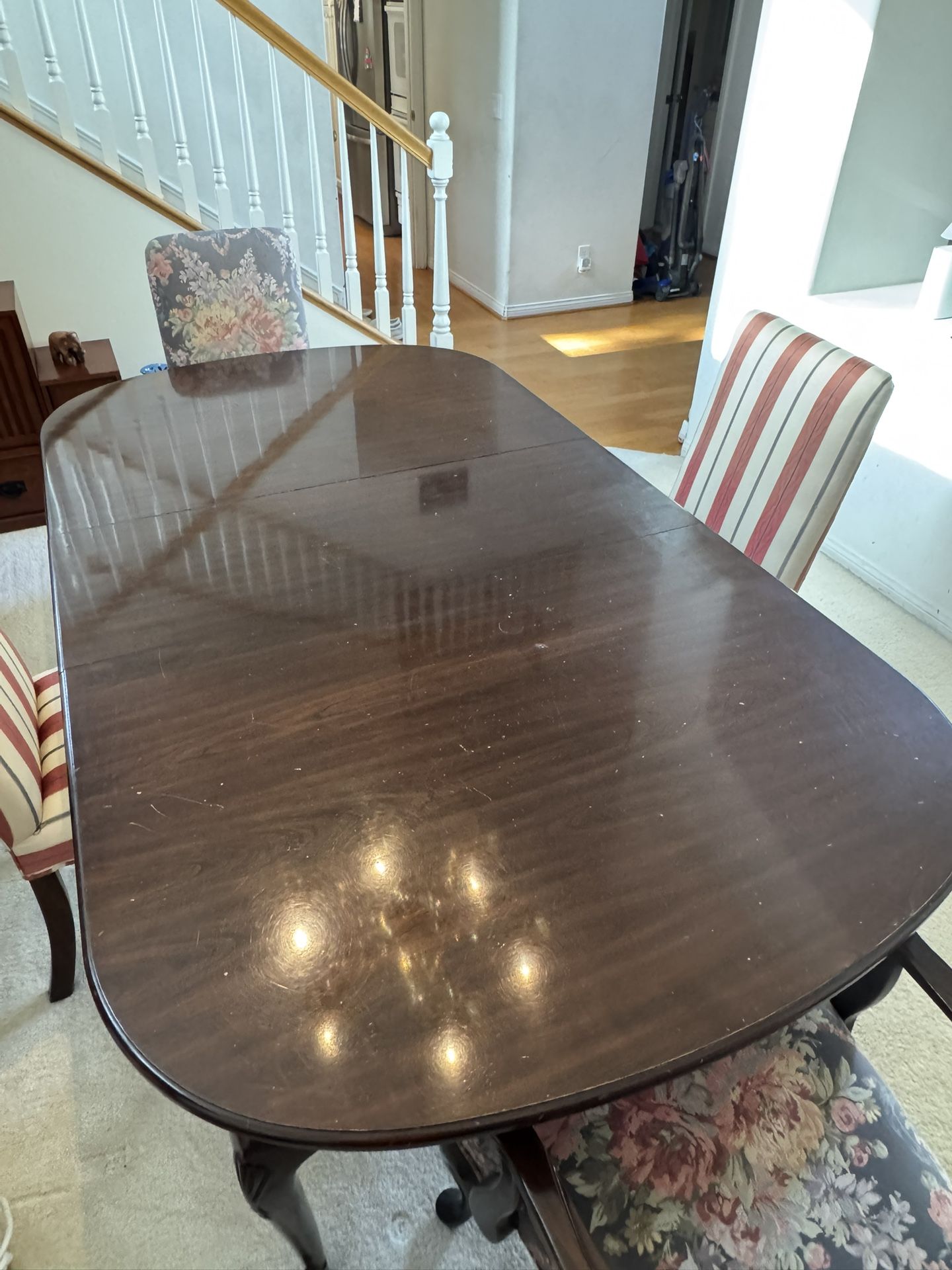 Hardwood Dining Table w/ 6 Chairs