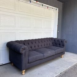 Modern World Market Quentin Chesterfield Sofa •FREE DELIVERY•