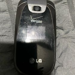 A Verizon Flip Phone