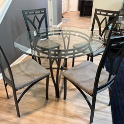Glass Table & 4 Chairs